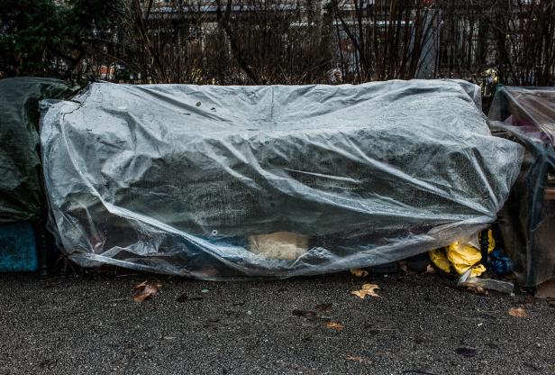 Hinschauen statt vorbeigehen: Porträts von Obdachlosen im Stadtpark