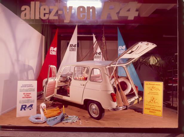 Zeitreise in die 60er: Mit dem Renault R4 Parisienne