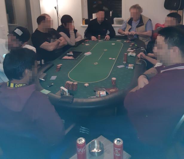 Finanzpolizei hebt illegales Pokerlokal in Favoriten aus