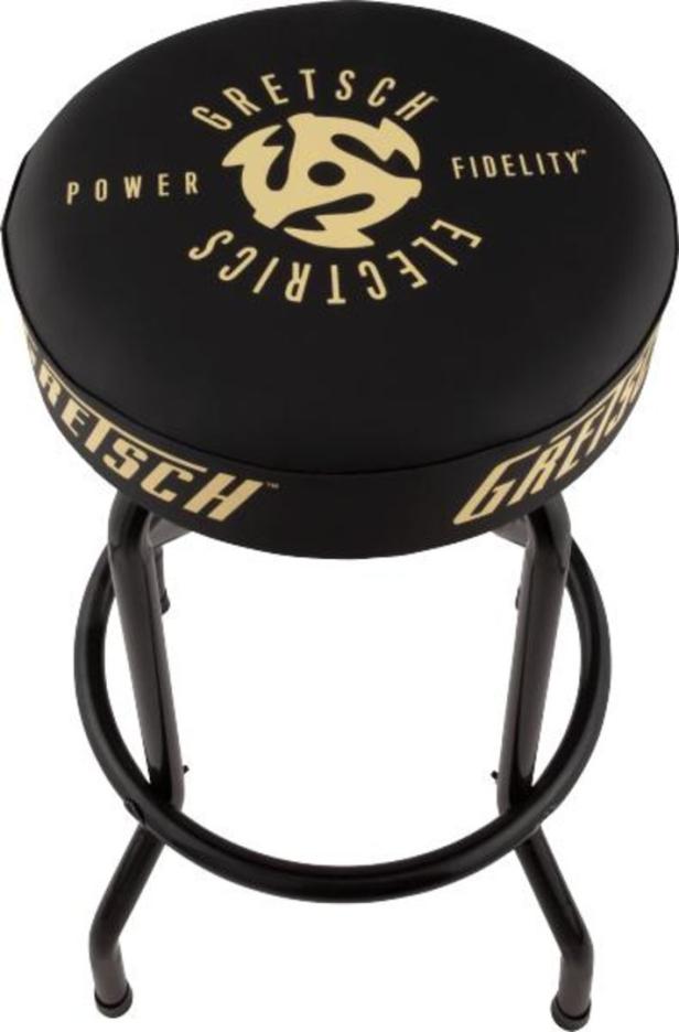 Ein schwarzer Barhocker der Marke Gretsch mit goldenem Logo.