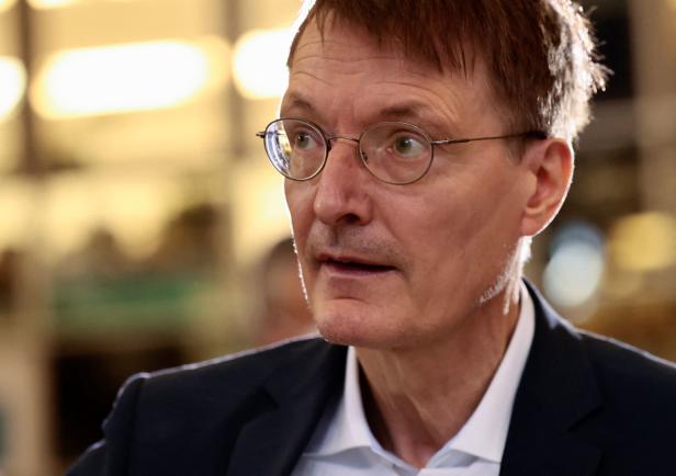 Deutscher Gesundheitsminister warnt: "Haben zu wenig Impfstoff"