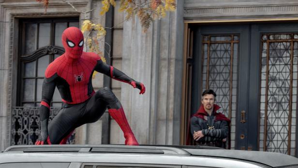 Filmkritik zu "Spider-Man: No Way Home": Zauberspruch läuft schief