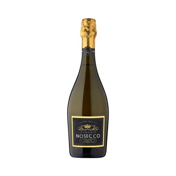 Eine Flasche alkoholfreier „Nosecco Spumante“ mit goldener Kapsel.