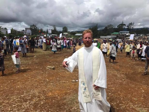 Weihnachten in Papua Neuguinea: Vom Sieg über Bestien bis zur Krippe