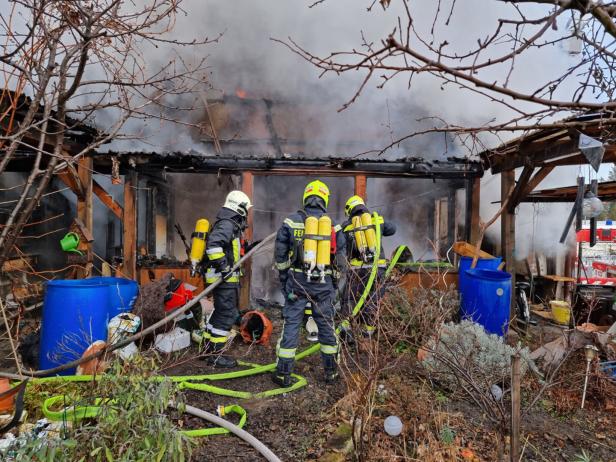 Familie rettete sich im Pyjama vor Wohnhausbrand