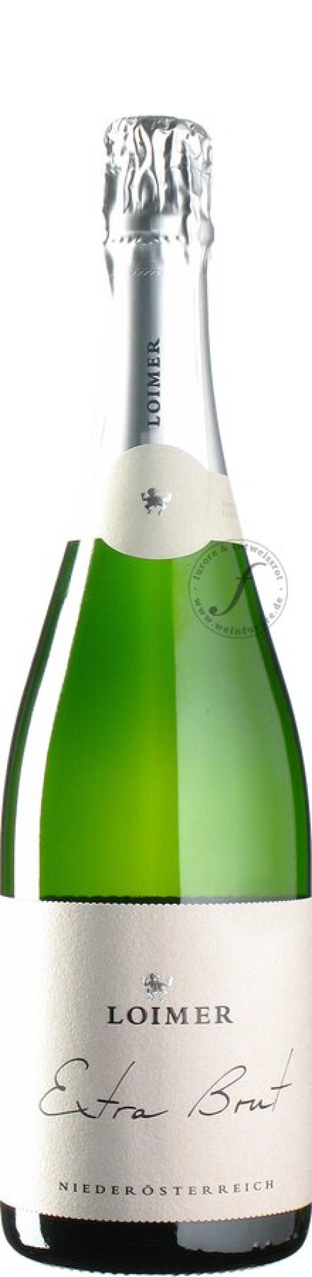 Eine Flasche Loimer Extra Brut Sekt aus Niederösterreich.