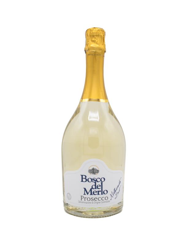 Eine Flasche „Bosco del Merlo“ Prosecco mit goldener Folie am Flaschenhals.