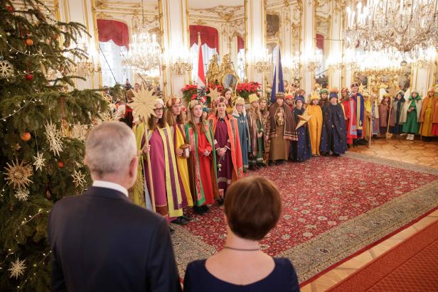 Hofburg-Besuch: Sternsinger mussten diesmal nicht in der Kälte stehen