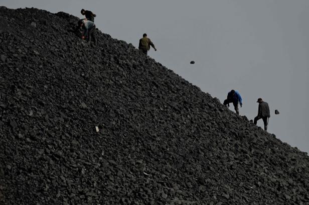 Revival in Schwarz: Warum viele Länder auf Kohlekraft setzen