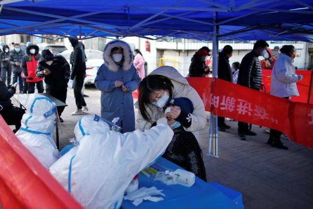 In China schließen wieder die Häfen: Neue Lieferengpässe befürchtet