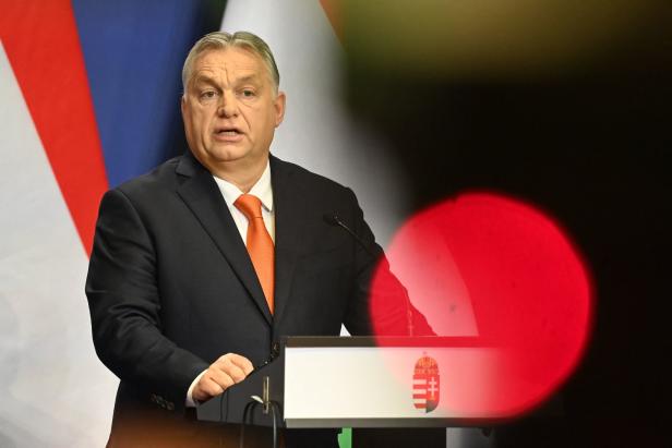 Drittreichster Ungar will bei Parlamentswahl Orbán herausfordern