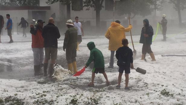 Hagel in St.Martin, Burgenland Monsun im Murtal, überflutete Keller im Burgenland