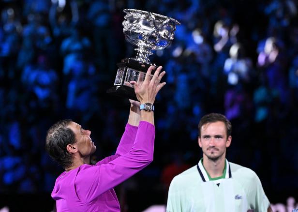 Historischer Titel: Wie Altstar Nadal Federer und Djokovic übertrumpfte
