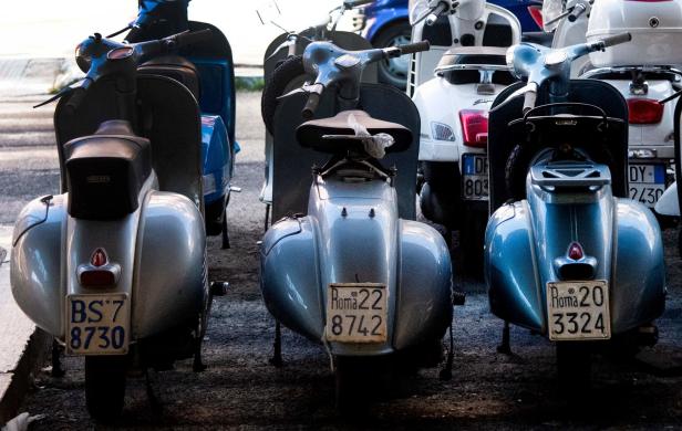 Vespa: Die italienische Kultmarke ist 900 Millionen Euro wert