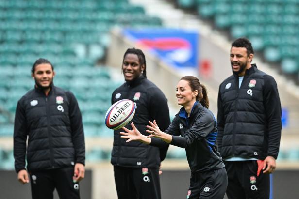 Ganz schön sportlich: Herzogin Kate zeigt sich beim Rugby-Training