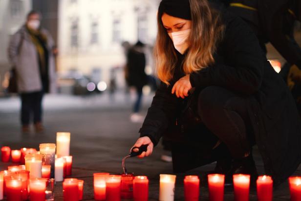 Lichtermeer: Still Solidarität zeigen