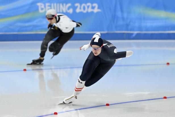 Olympische Winterspiele Peking 2022: 500 m Eisschnelllauf Frauen / Herzog (AUT).