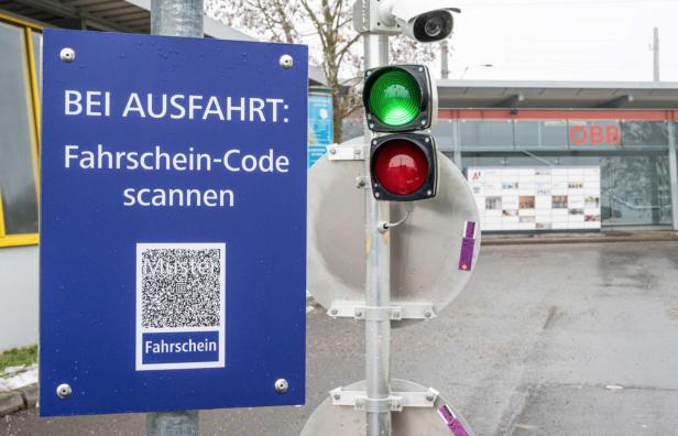 Ohne Fahrschein kein Parkplatz: ÖBB kontrolliert Parkdecks mit Kameras