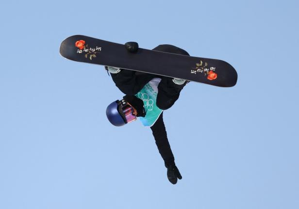 Snowboard - Women's Snowboard Big Air Final - Run 1