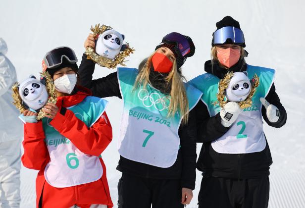 Snowboard - Women's Snowboard Big Air Final