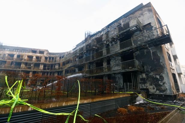 Keine Toten trotz Feuer-Infernos in deutschem Wohnblock