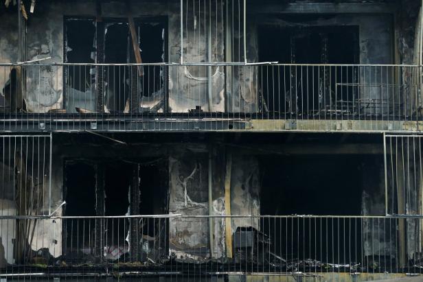 Keine Toten trotz Feuer-Infernos in deutschem Wohnblock