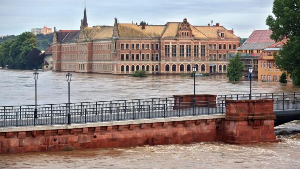 Norddeutschland kämpft gegen Hochwasser