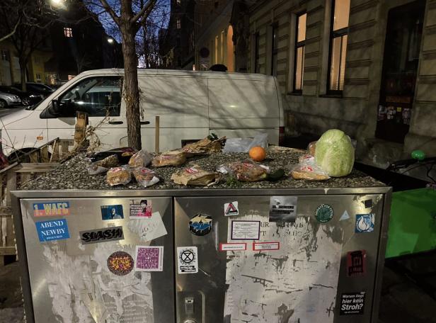 Lebensmittel-Verschwendung: Die Helden der Müllräume