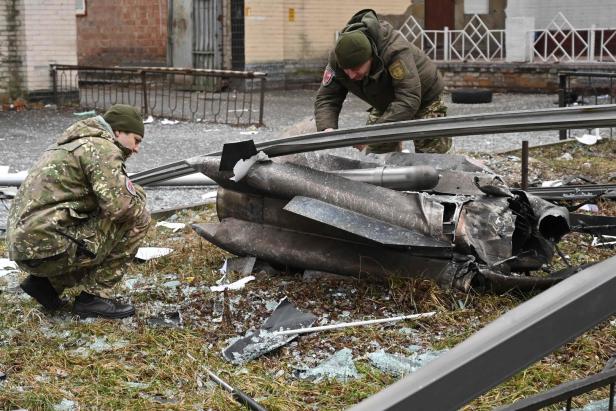 Krieg in der Ukraine: Die ersten Angriffe in Bildern