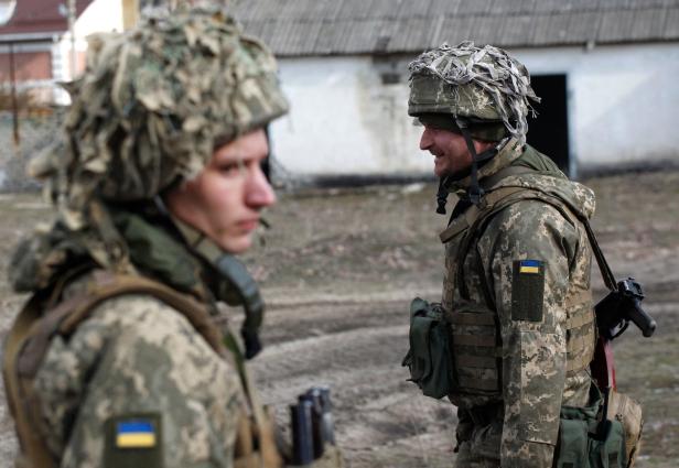 Krieg in der Ukraine: Die ersten Angriffe in Bildern