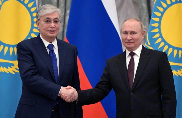 Von China bis Serbien: Wer Russland noch die Treue hält