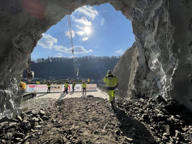 Licht am Ende des Tunnels: Durchbruch beim Linzer Westring