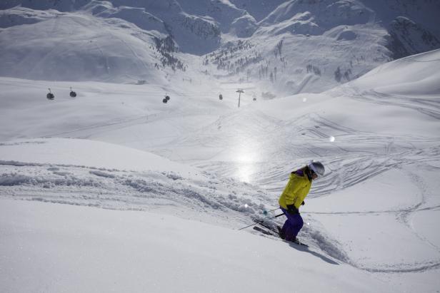 Sonnenskilauf: Wo Skifahren bis Ostern möglich ist