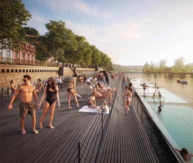 Menschen entspannen sich auf dem Badeschiff in Prag am Flussufer.