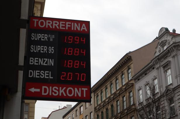 Wiener stellen sich auf permanent hohe Tankpreise ein