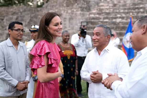 Herzogin Kate mit ungewohntem Look: Wow-Auftritt in Belize