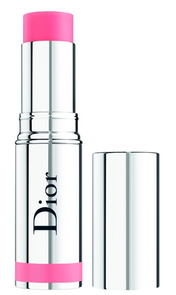 Ein Dior Lippenstift mit geöffnetem Deckel.