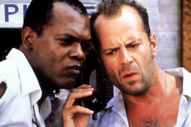 Bruce Willis geht in Pension: Actionheld im weißen Feinripp