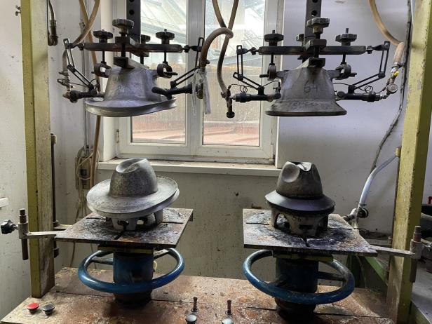 Traditionelles Handwerk: Die Hutmacher am Schutzenbichl