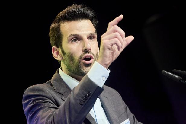 NIEDERÖSTERREICH: LANDESPARTEITAG DER FPÖ NIEDERÖSTERREICH: LANDBAUER