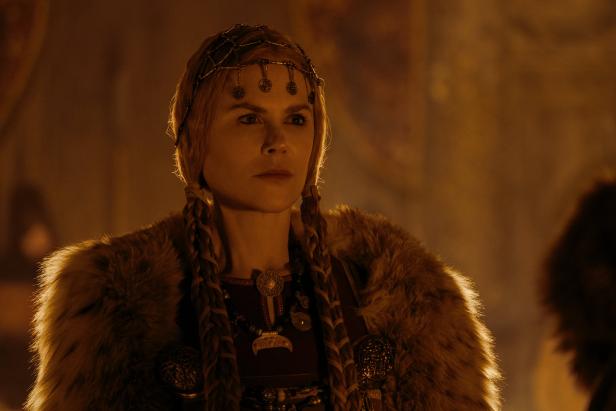 Nicole Kidman als Königin Gudrún in dem Film „The Northman“.