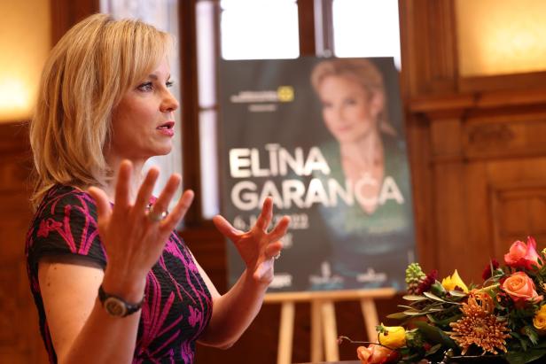 Elina Garanča lädt zu "Klassik unter Sternen": "Ein Ort des Friedens und der Freude"