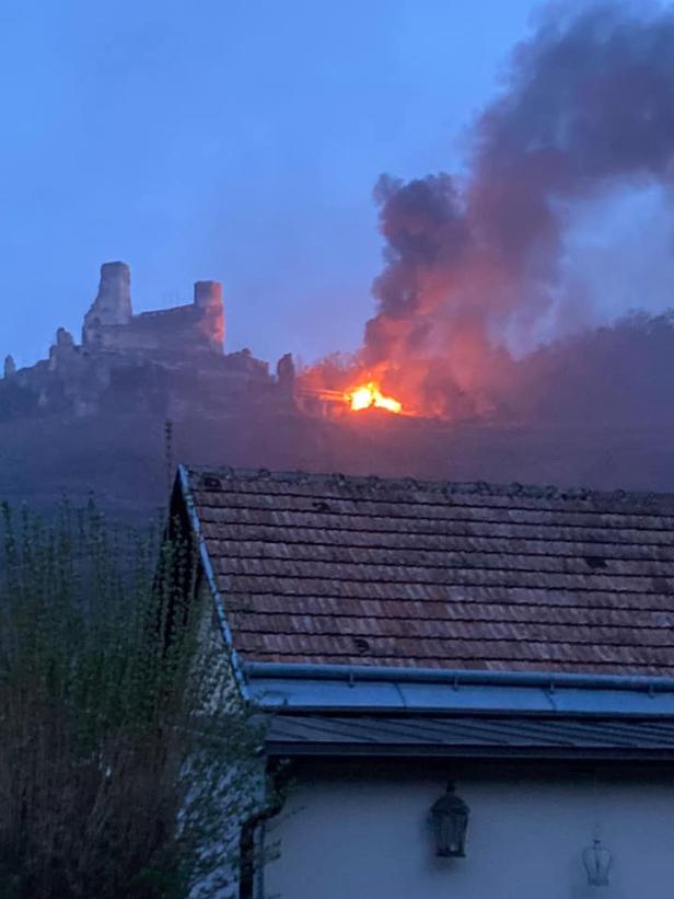 Nach Brand bei Ruine: Kripo ermittelt gegen Brandstifter in Senftenberg