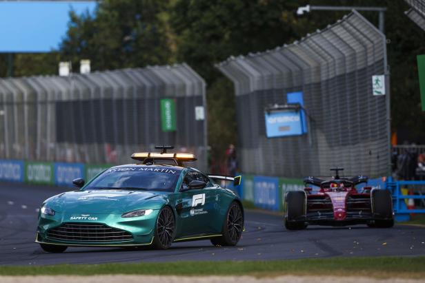 Mercedes-AMG und Aston Martin: Die Formel-1-Safety Cars im Vergleich