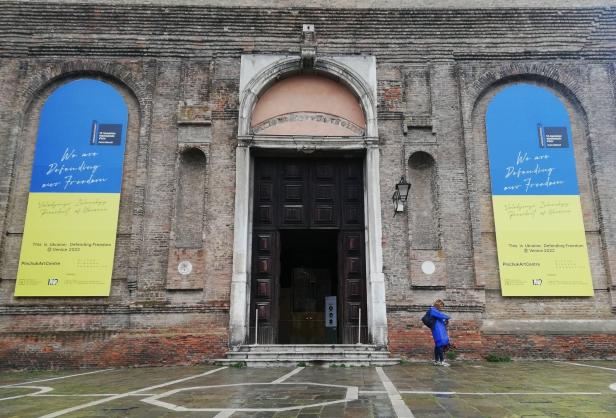 Selenskij hielt bei Venedig-Biennale Ansprache an die Kunstwelt