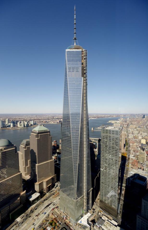 Erster Turm des neuen World Trade Center offen