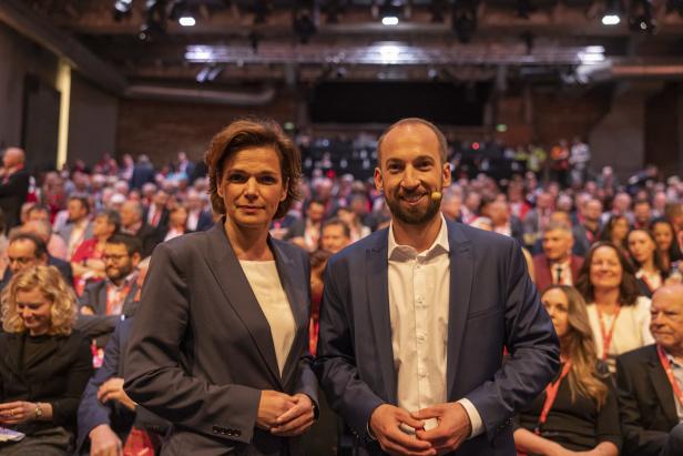 David Egger mit 93,3 Prozent offiziell zum Salzburger SPÖ-Chef gewählt