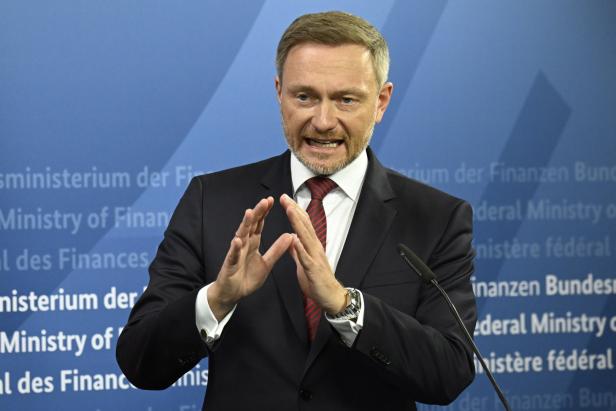 Deutsche Koalitionsspitzen tagen, um Ampel-Ausfall zu verhindern