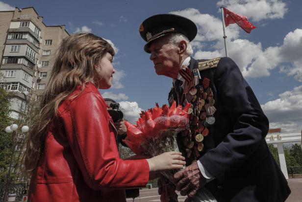 Leben im besetzten Melitopol: "Jetzt hängen überall Sowjetfahnen"