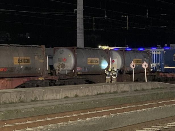 Schadstoffaustritt an Bahnhof im Pongau: Sechs Personen mit Reizungen